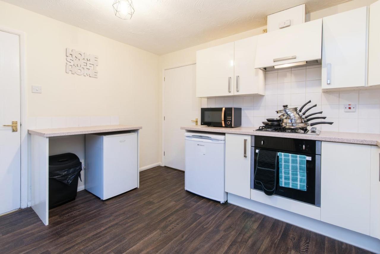 Coventry- Perchfoot 3 Bedroom Contractor And Pet-Friendly Spacious House By Sublime Stays Exterior photo
