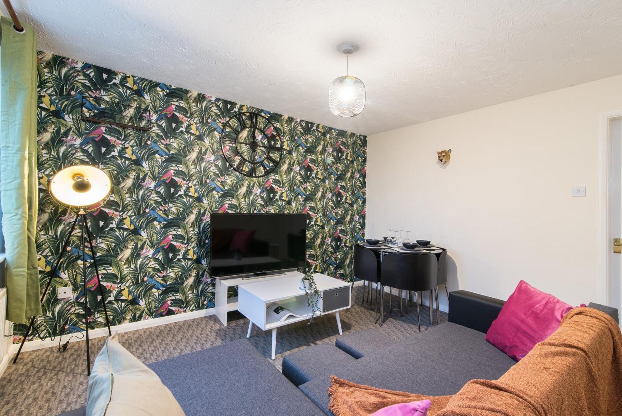 Coventry- Perchfoot 3 Bedroom Contractor And Pet-Friendly Spacious House By Sublime Stays Exterior photo